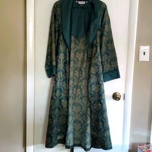 Vintage Victoria's Secret Green and Gold Robe xs/s